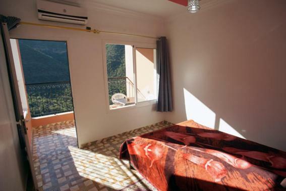Auberge Bab Imouzer Tagherat Anekrim Luaran gambar