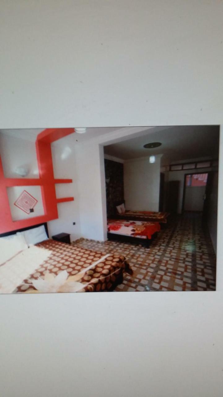 Auberge Bab Imouzer Tagherat Anekrim Luaran gambar